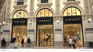 Oom of meneer Bedrijf Vervullen Michael Kors set to buy Versace in multibillion buyout |  www.italianinsider.it